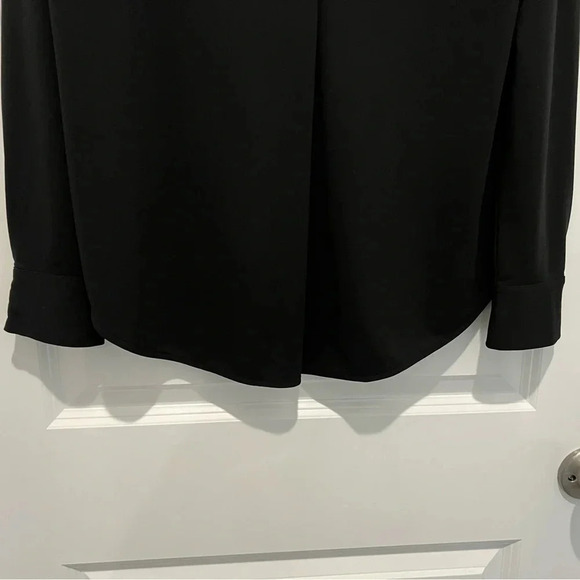 Gently worn Ann Taylor black blouse - Picture 6 of 9